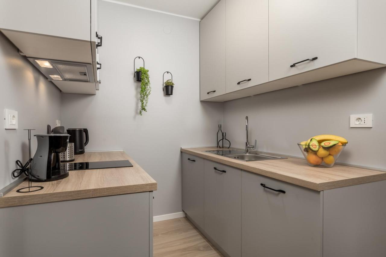 Modern Apartment Di Piu With Free 20M2 Garage Parking Rijeka Exterior foto